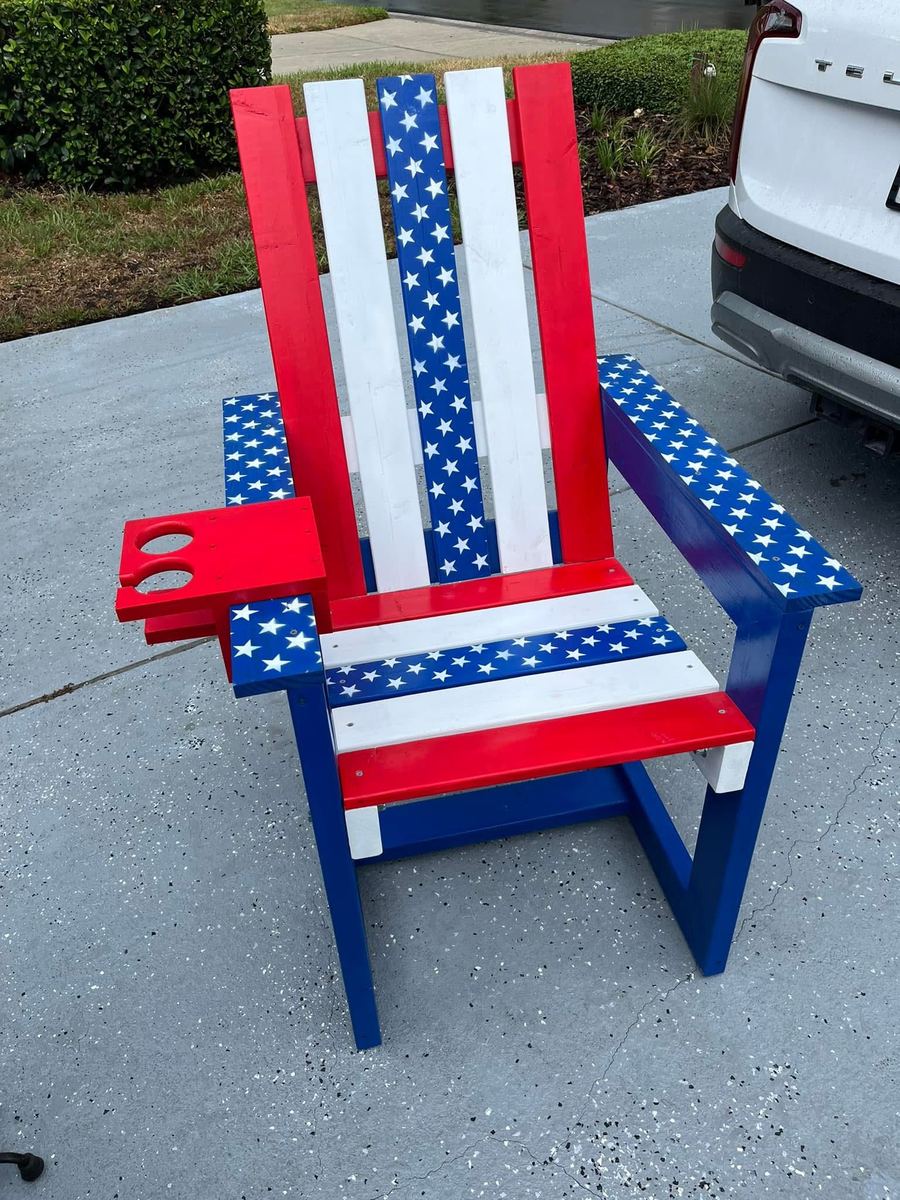 Flag-painted chair with stars and a built-in cup holder